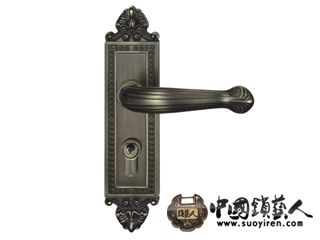 1AS2140B4168M7M700_S.JPG