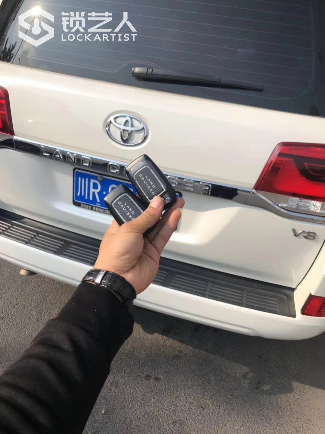 1612489703319042739.jpg